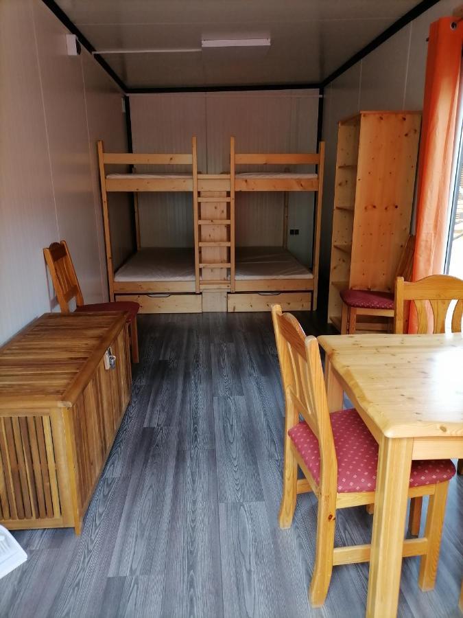 Campingplatz Am Treidlerweg Königstein Esterno foto